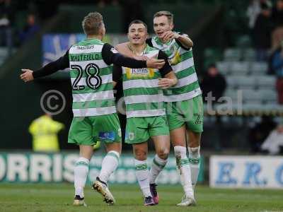Yeovil Town v Crawley Town 031216