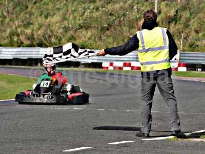 20120925 - claypigeoracing 083  43  .jpg