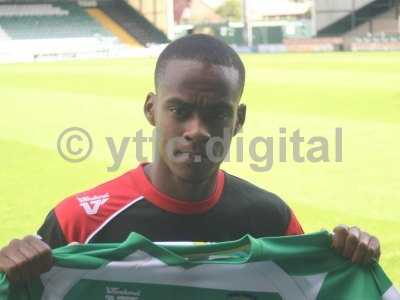 20110912 - Gavin Massey signing 003.JPG