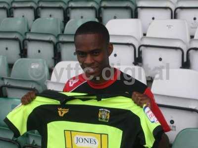 20110912 - Gavin Massey signing 055.JPG