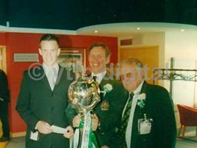 after match bus and players lounge 004-3