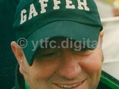 fa trophy bus tour 001-2