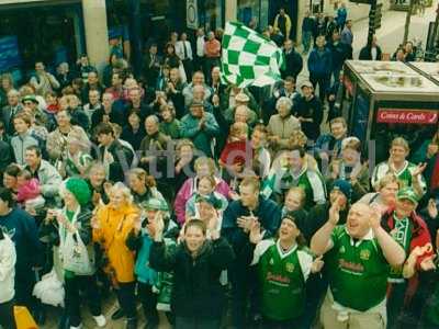 fa trophy bus tour 006-1