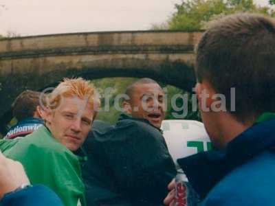 fa trophy bus tour 003-2