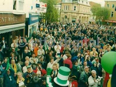 fa trophy bus tour 007-3