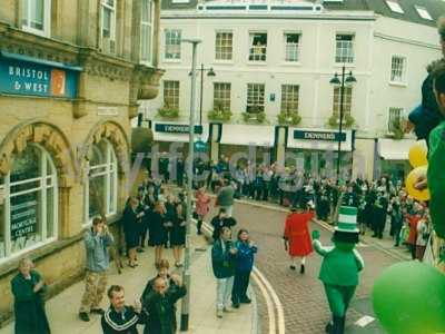 fa trophy bus tour-1