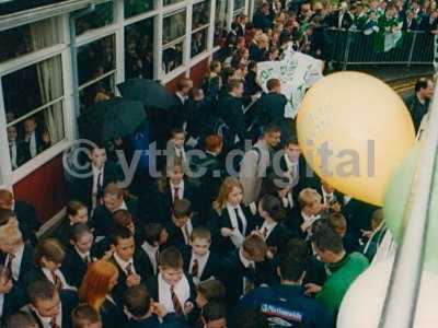Fa trophy celebrations 001