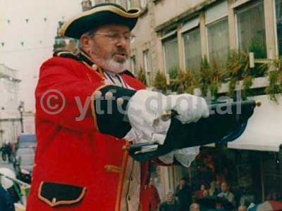 Fa trophy celebrations 020-3