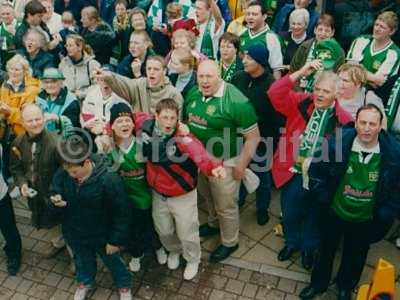 Fa trophy celebrations 019-2