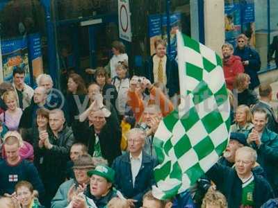 Fa trophy celebrations 020-1