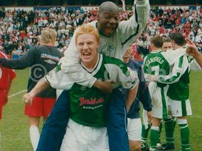 fa trophy final more 009-2