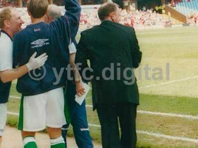 fa trophy winners 022-1
