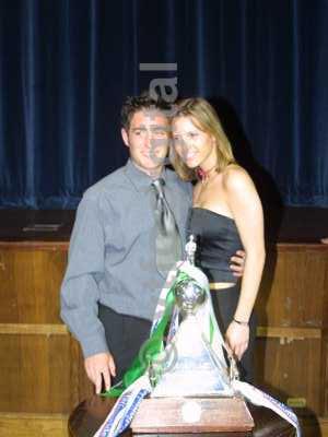 lee and girlfriend 5
