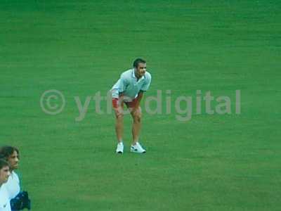 Cricket 010-1