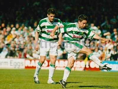 Lee Johnson 