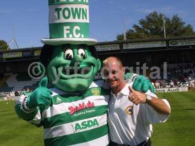 - gazza with jolly.jpg