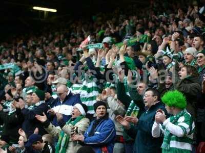 - crowd2-29-jan-2005.jpg